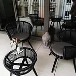 Beautiful 1 Bedroom Flat W Terrace&Parking-75M