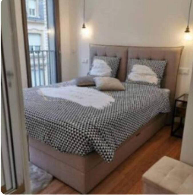 Beautiful 1 Bedroom Flat W Terrace&parking-75m Apartamento *