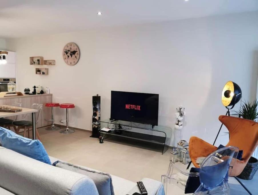 Apartamento Beautiful 1 Bedroom Flat W Terrace&parking-75m Luxemburgo